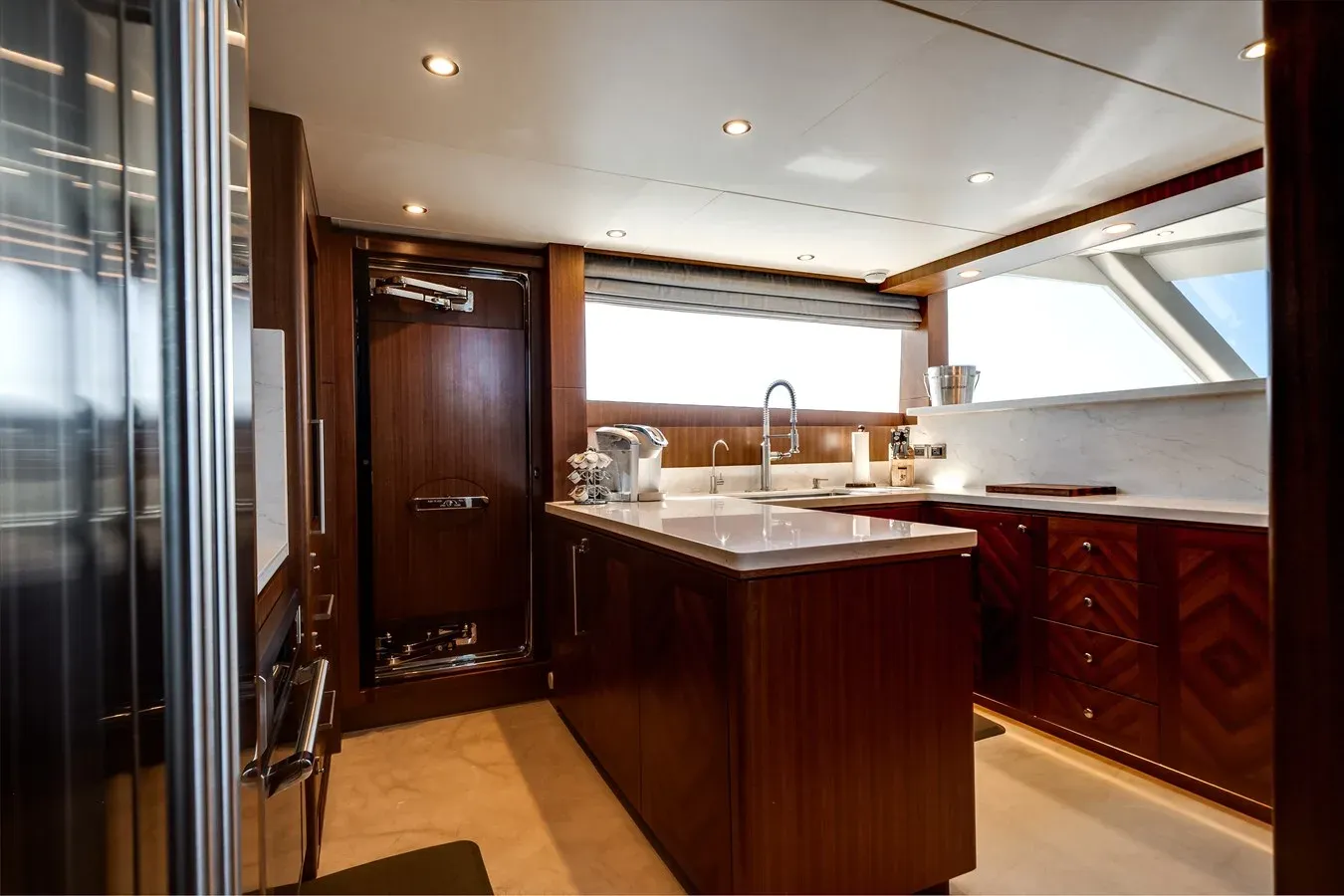 Buy a yacht Wiggle Room 100