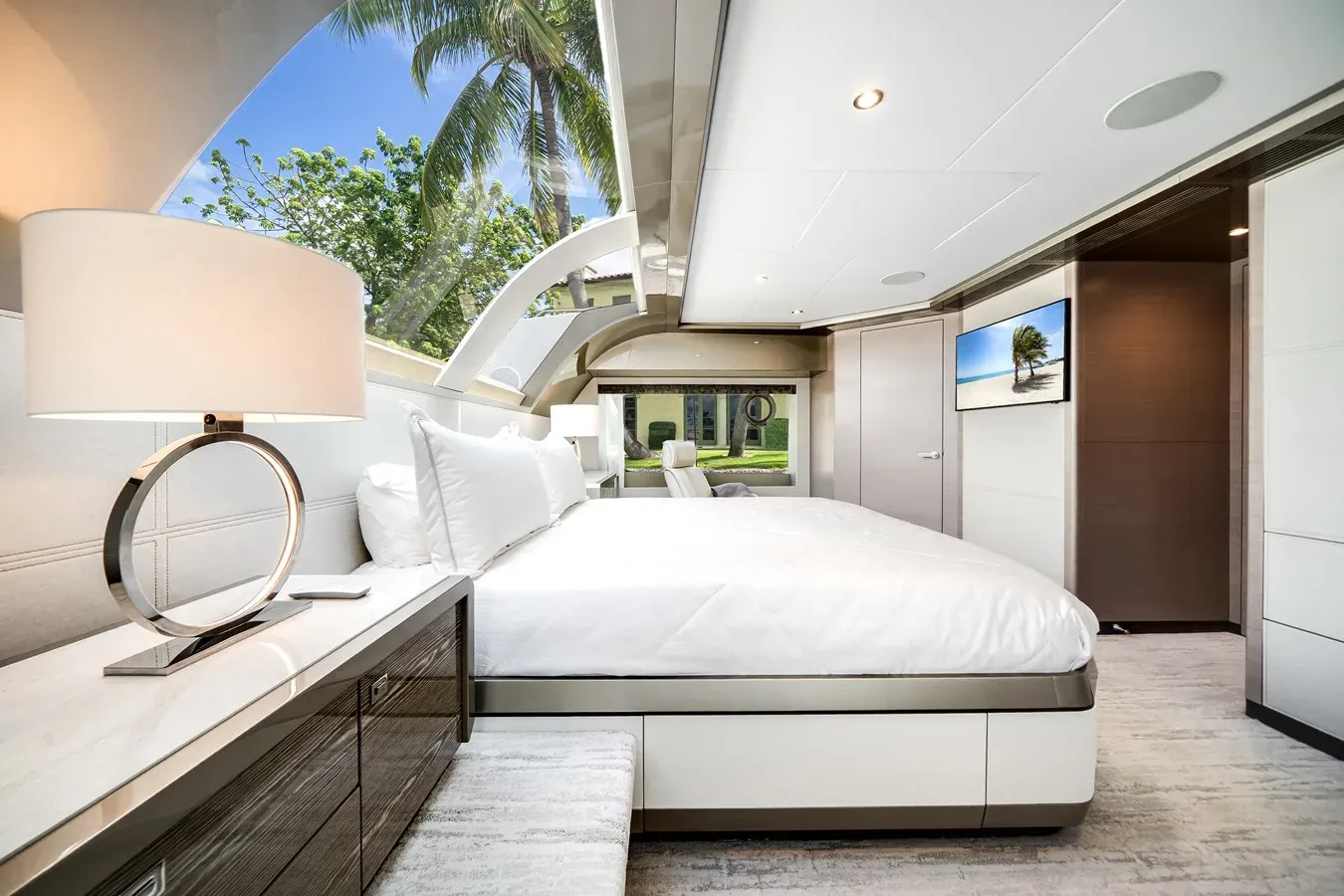 the best price on STILL WATERS 27R