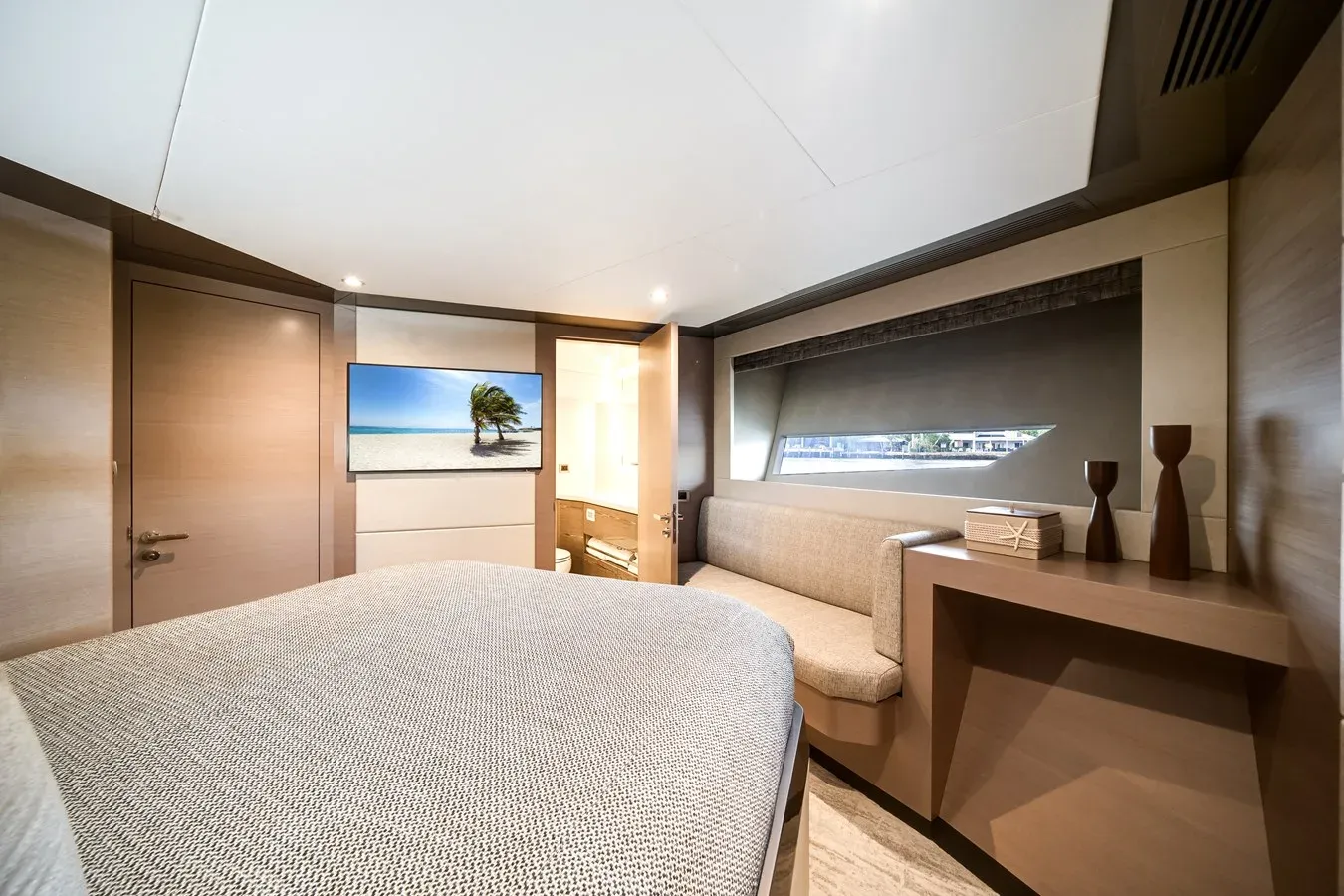 Buy a STILL WATERS - Ocean Alexander at Shestakov Yacht Sales