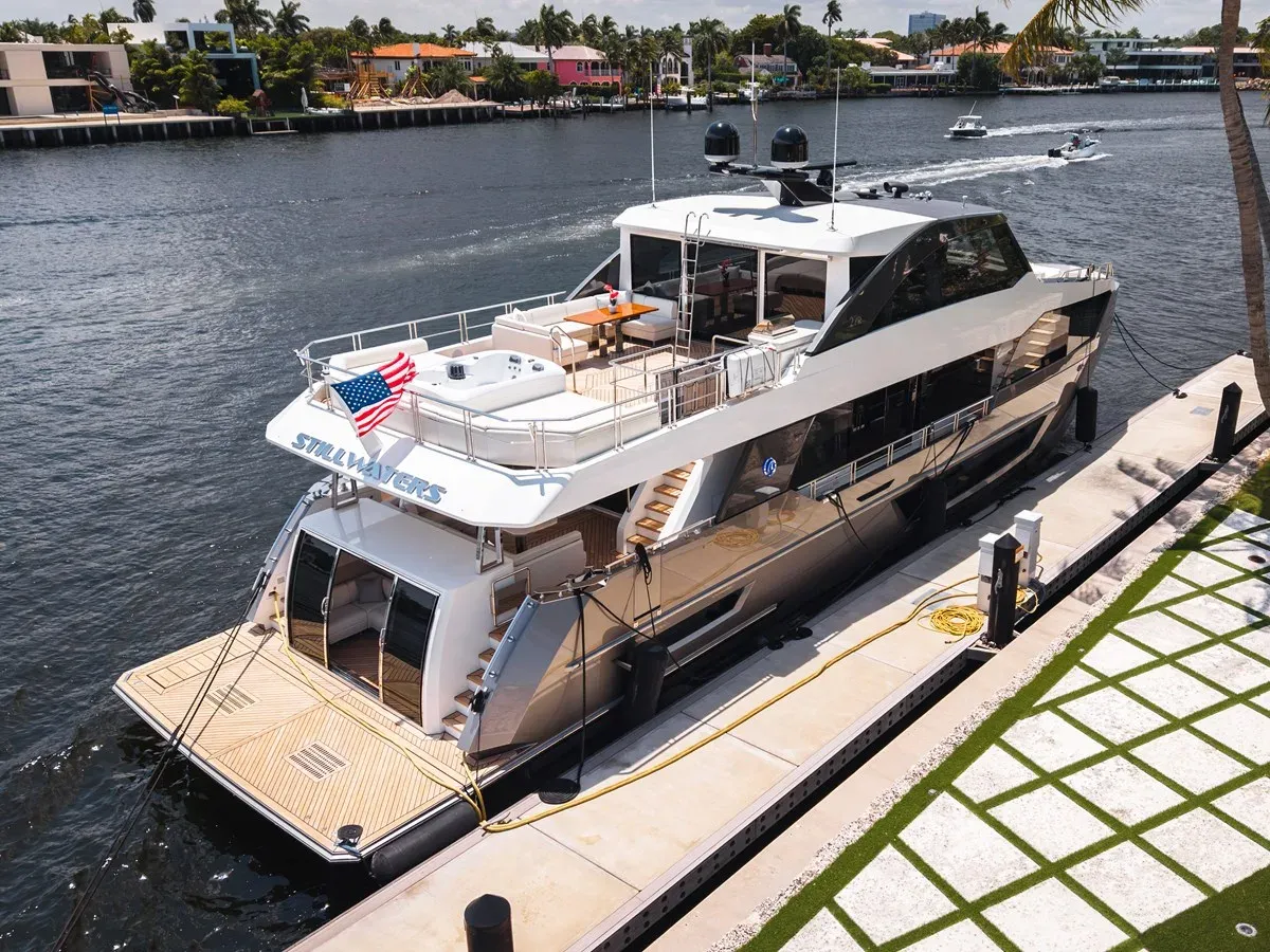 Buy a yacht STILL WATERS 2025