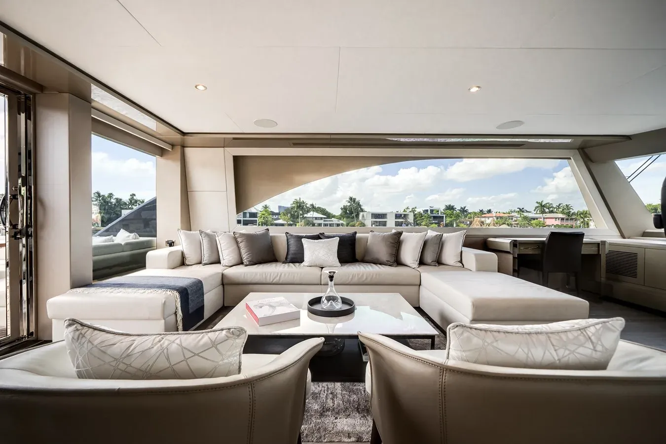 STILL WATERS 27R yacht sale