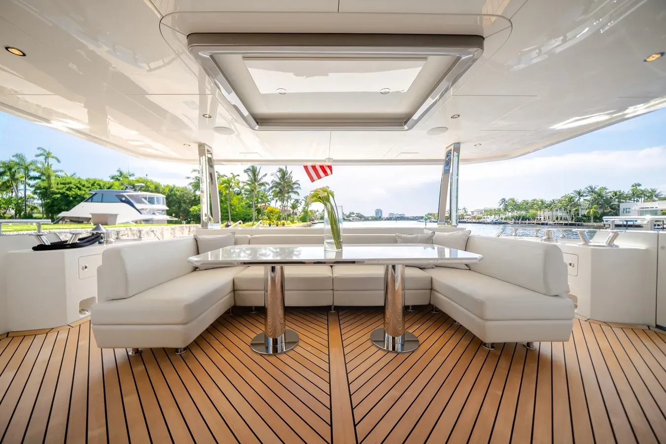 Buy a STILL WATERS 88 at Shestakov Yacht Sales