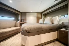 the best price on STILL WATERS - Ocean Alexander
