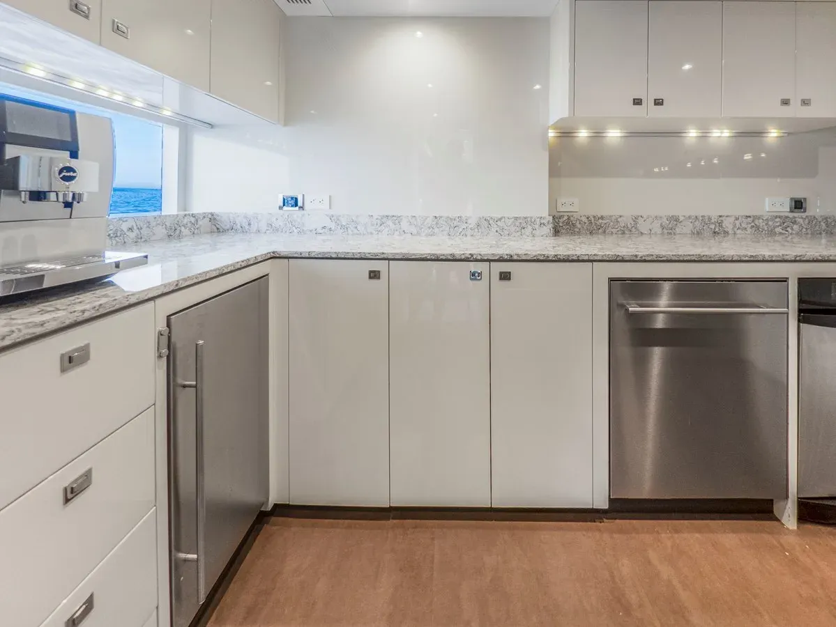 the best price on LONE STAR 2024