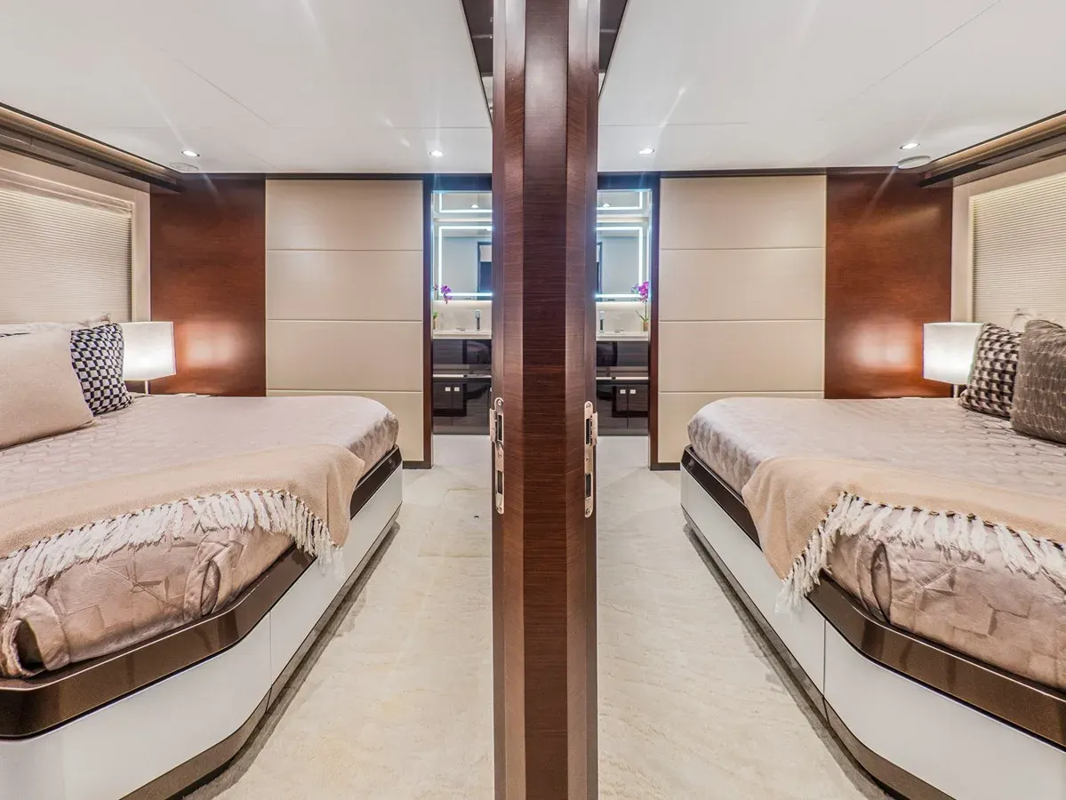 LONE STAR 28E yacht sale