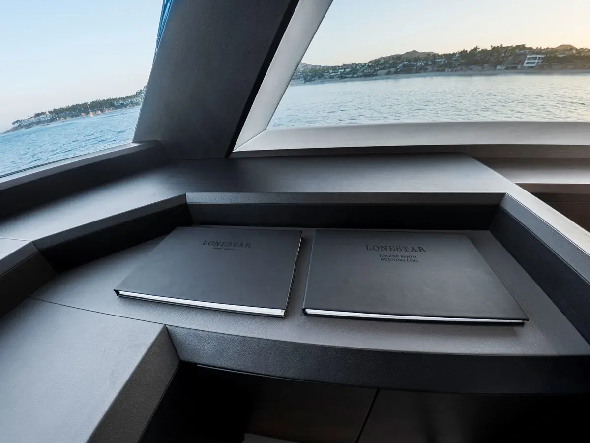 the best price on LONE STAR - Ocean Alexander