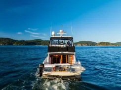 Bella Luna - Ocean Alexander yacht sale