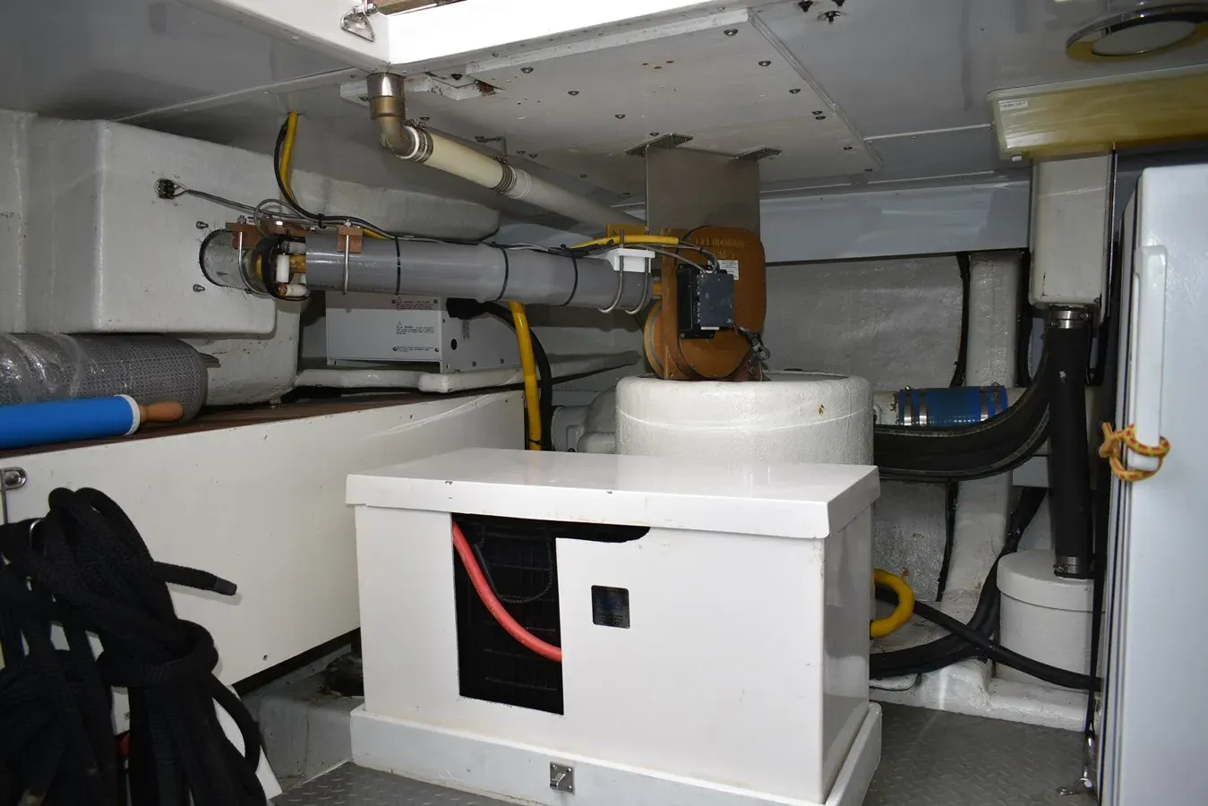 64 Ocean Alexander 2004 yacht sale