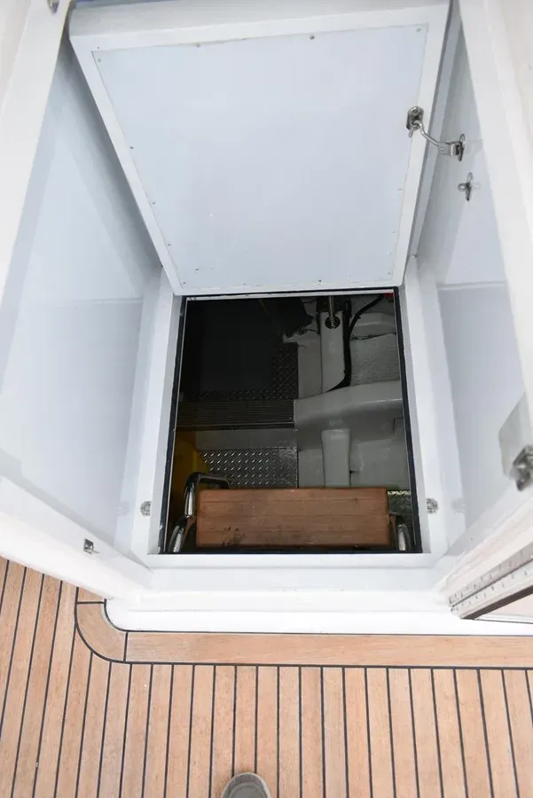 Buy a 64 Ocean Alexander at Shestakov Yacht Sales