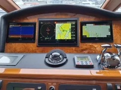best yacht sales deals 64 Ocean Alexander 2004