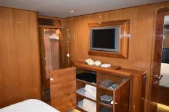 Buy a yacht 64 Ocean Alexander