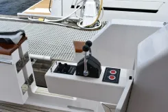 Buy a 64 Ocean Alexander 2004 at Shestakov Yacht Sales