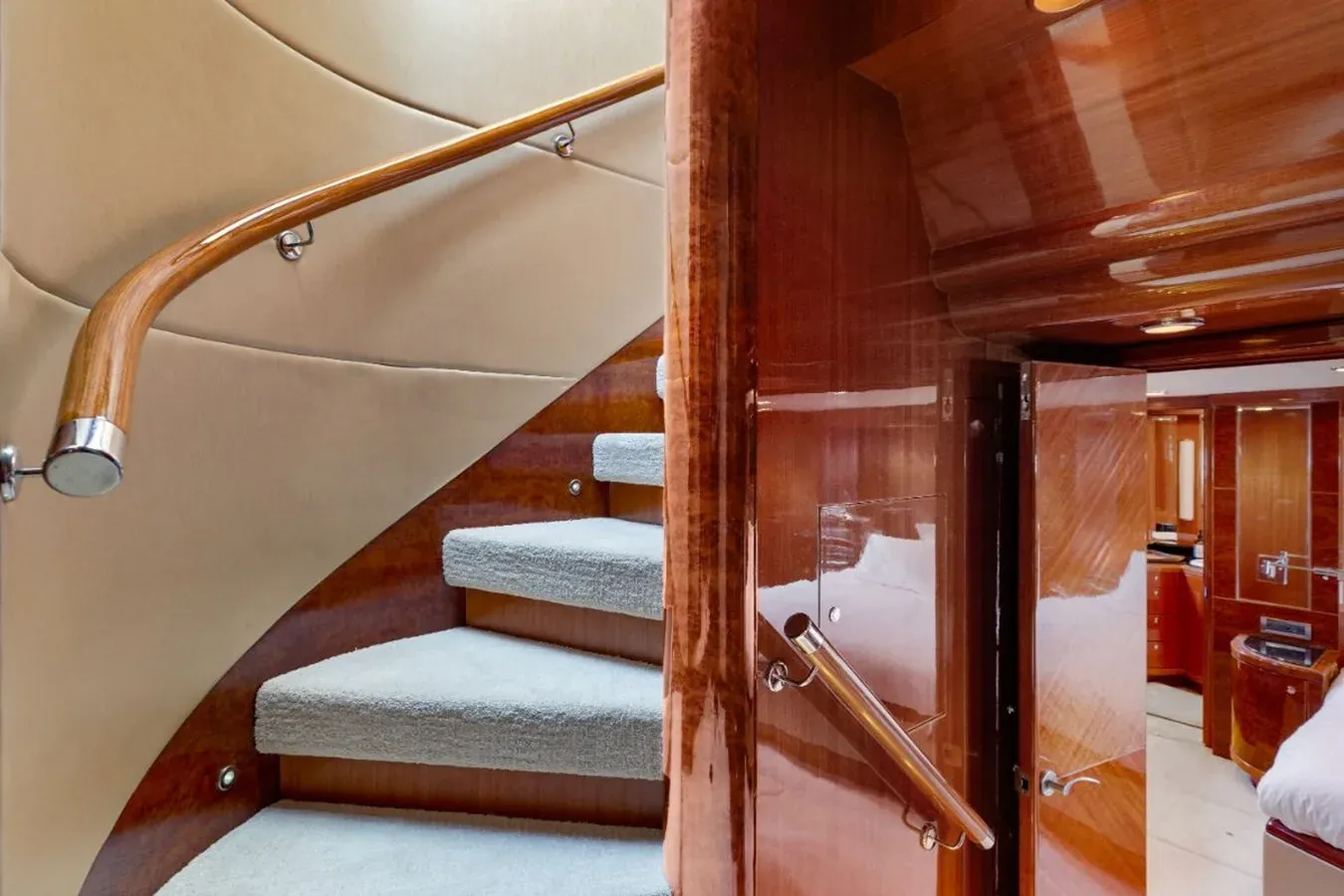 SEA GRACE - Ocean Alexander yacht sale
