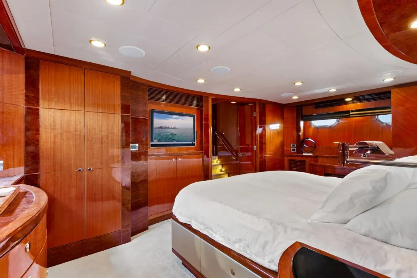 best yacht sales deals SEA GRACE 74