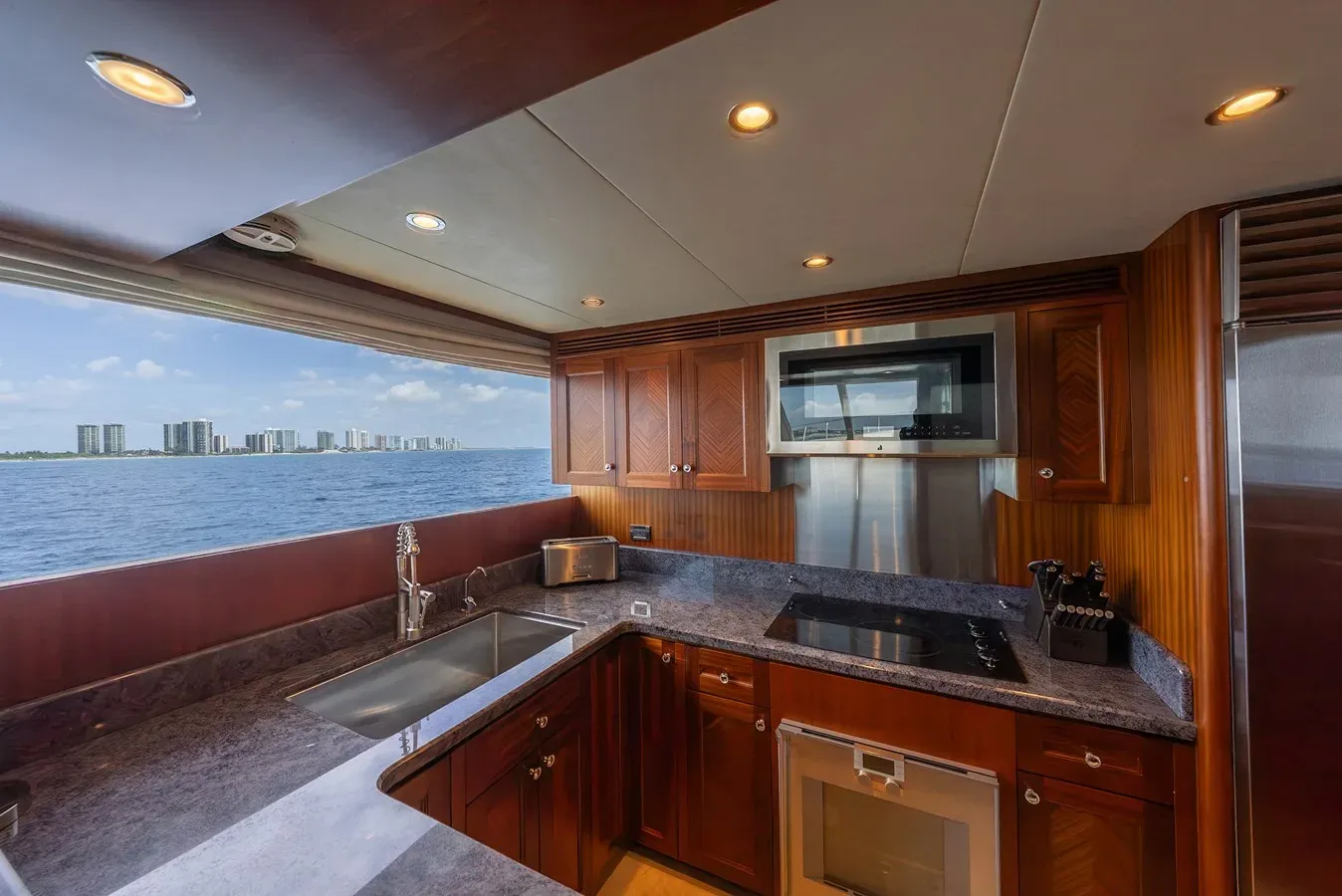 ABOAT TIME 90 yacht sale