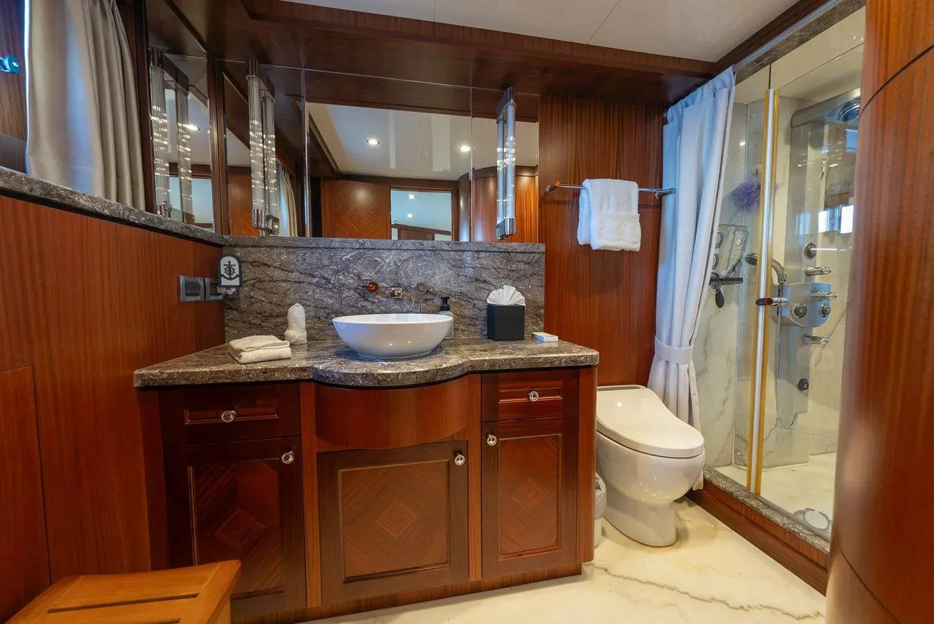 best yacht sales deals ABOAT TIME - Ocean Alexander