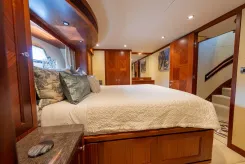 best yacht sales deals ABOAT TIME - Ocean Alexander