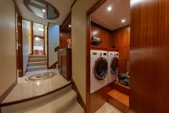 ABOAT TIME 90 Skylounge price