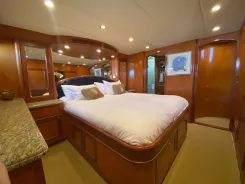 the best price on Tempus Fugit II 2005