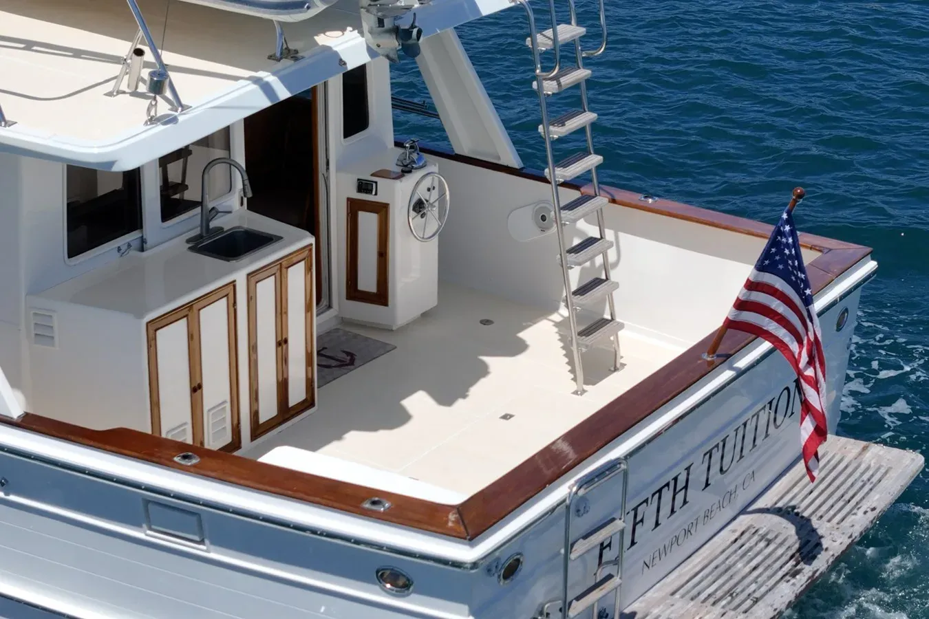 Buy a Fifth Tuition - OFFSHORE YACHTS at Shestakov Yacht Sales