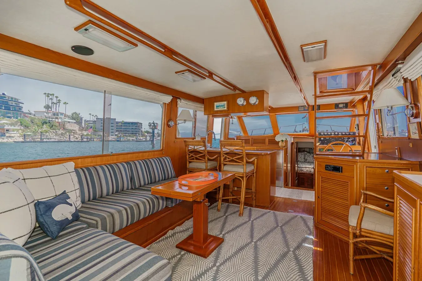 best yacht sales deals Fifth Tuition - OFFSHORE YACHTS