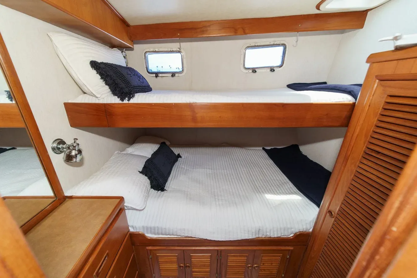 best yacht sales deals Fifth Tuition 1989