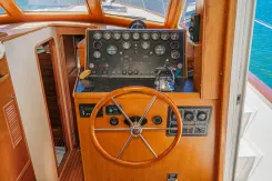 Buy a yacht Fifth Tuition - OFFSHORE YACHTS