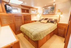 Buy a Island Girl at Shestakov Yacht Sales