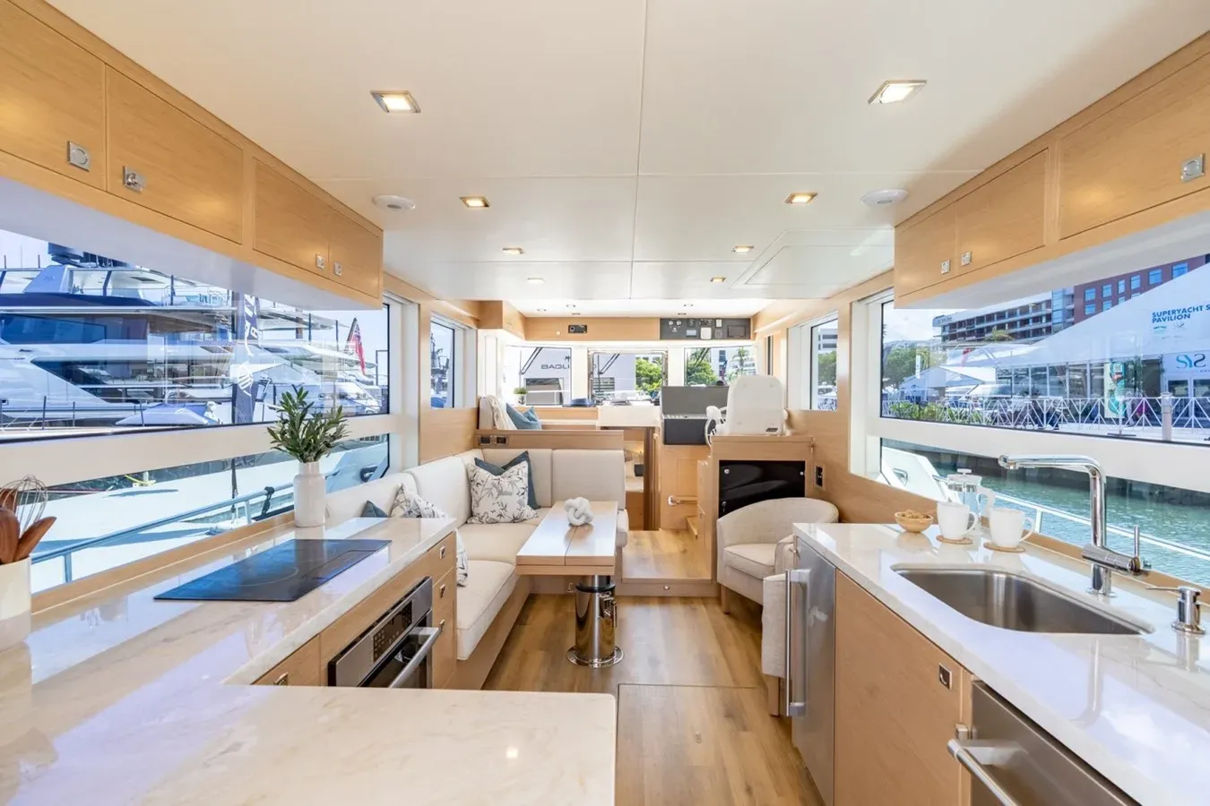 2027 OUTBACK - OUTBACK YACHTS yacht sale