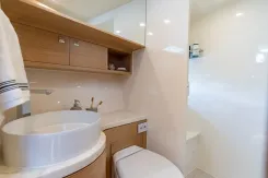 Buy a yacht 2027 OUTBACK Outback 50
