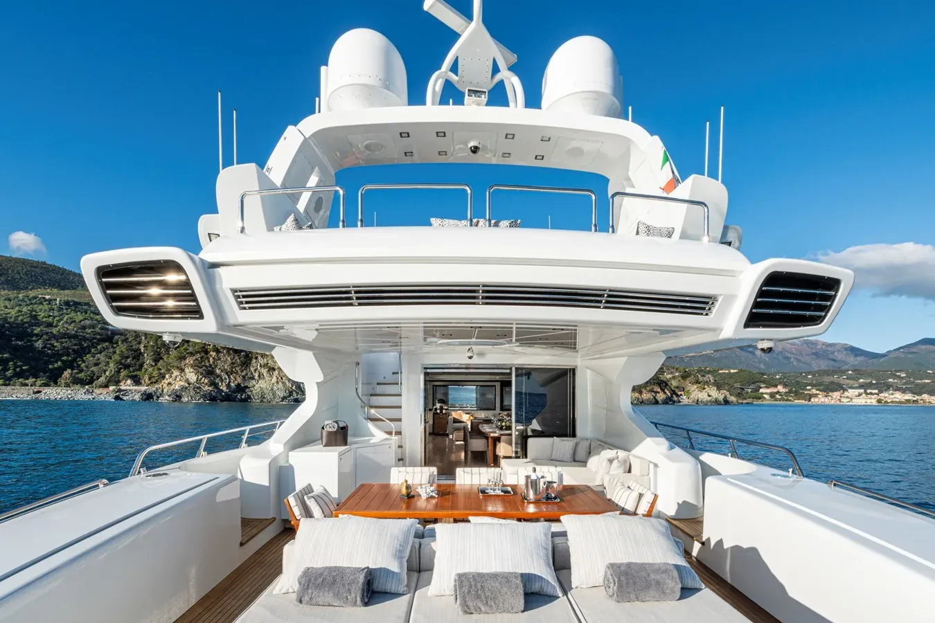 Buy a MELONY 2015 at Shestakov Yacht Sales