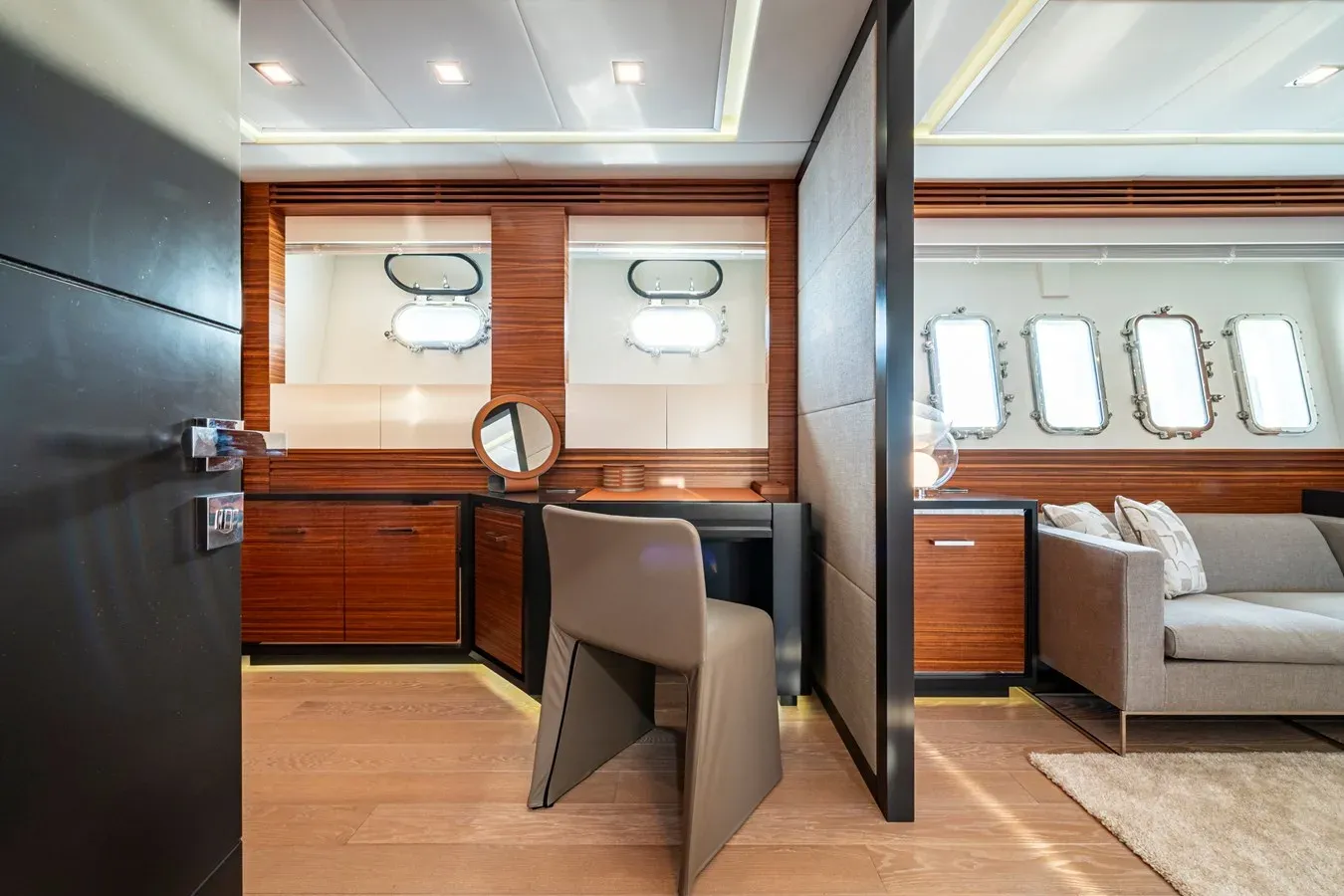MELONY 130 yacht sale