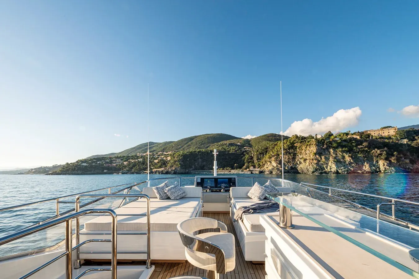 MELONY - OVERMARINE GROUP yacht sale
