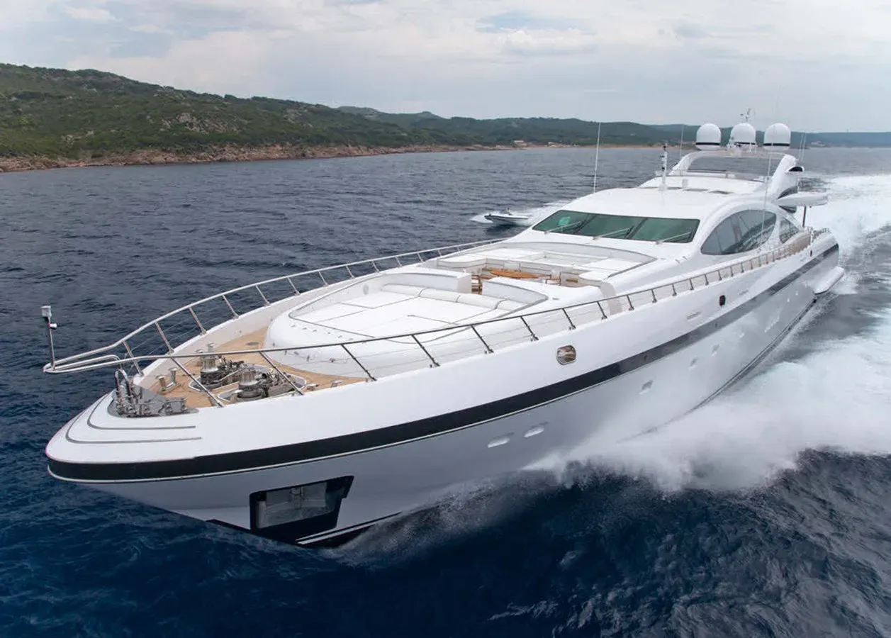 RUSH - OVERMARINE GROUP yacht sale