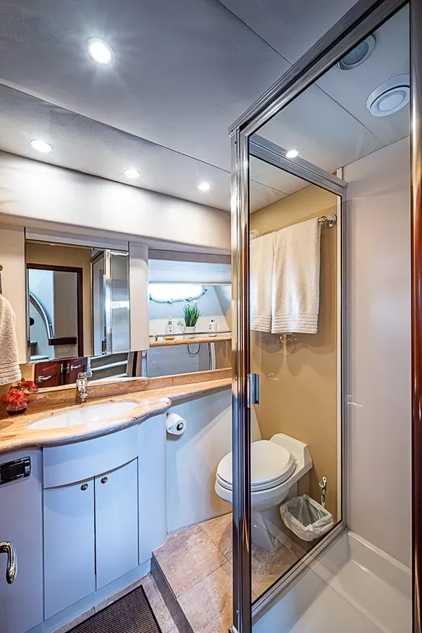 Buy a Southerner 65ft 2005 Pacific Mariner Diamond at Shestakov Yacht Sales