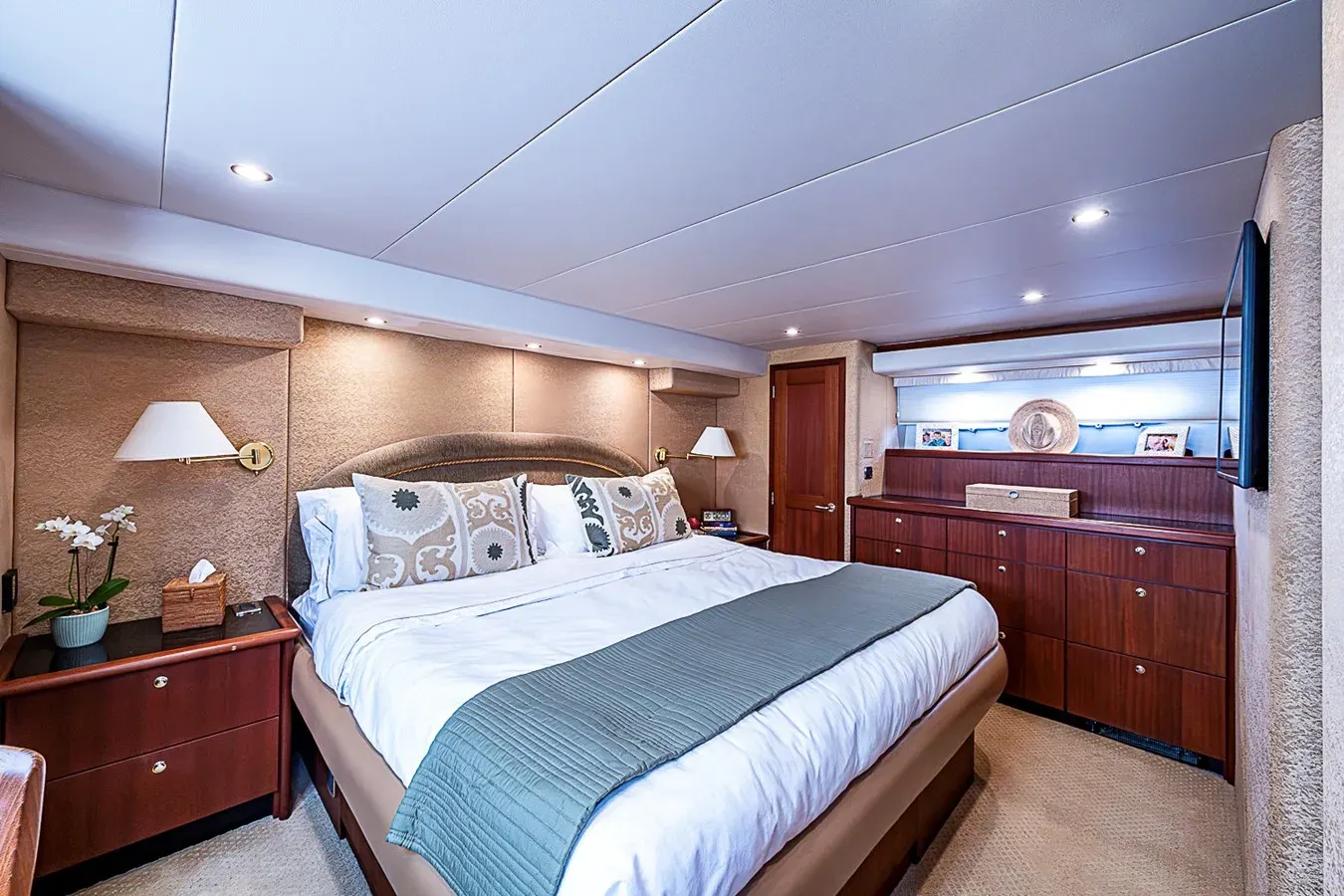 Southerner 65 yacht sale