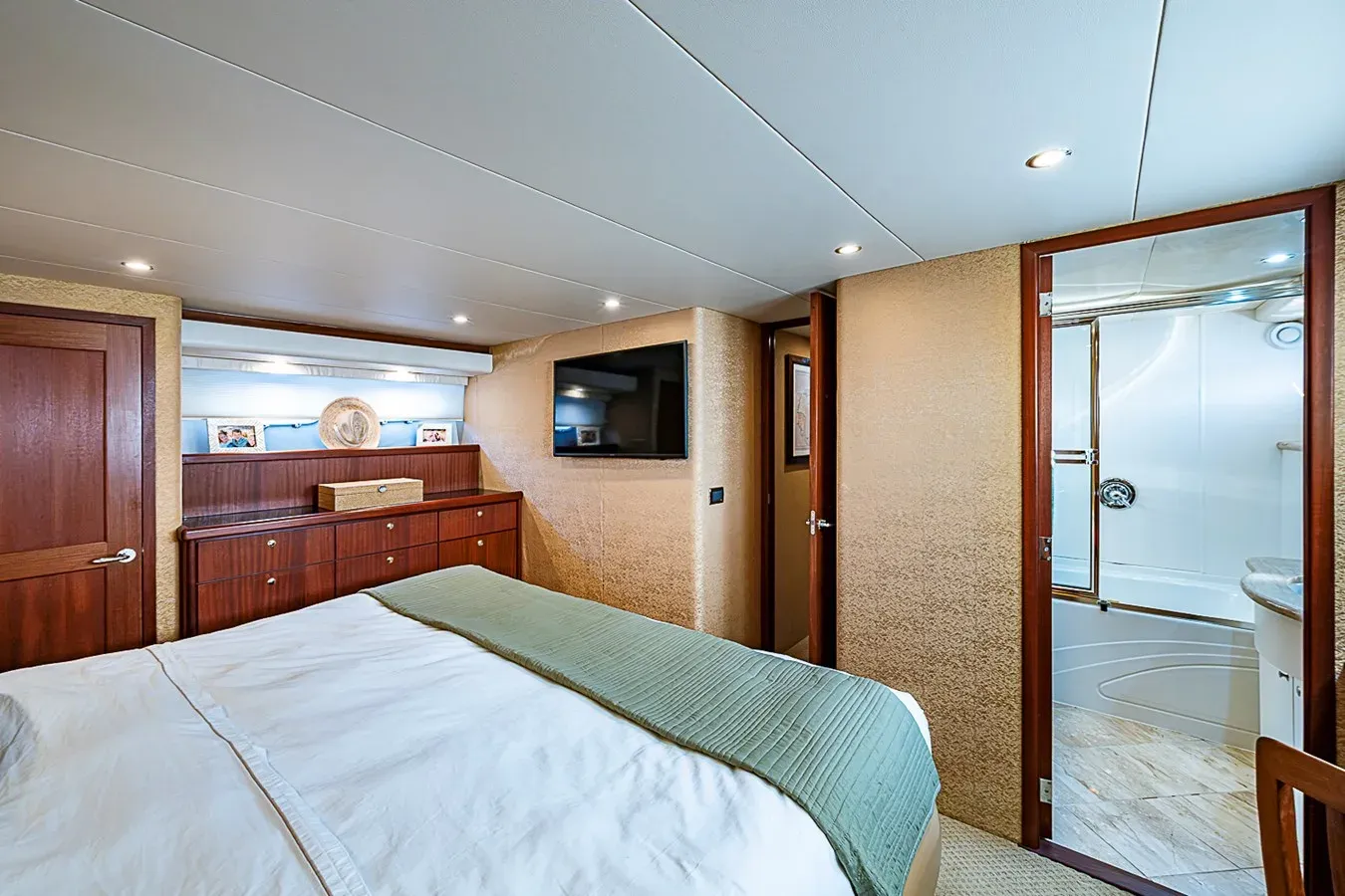 the best price on Southerner - PACIFIC MARINER