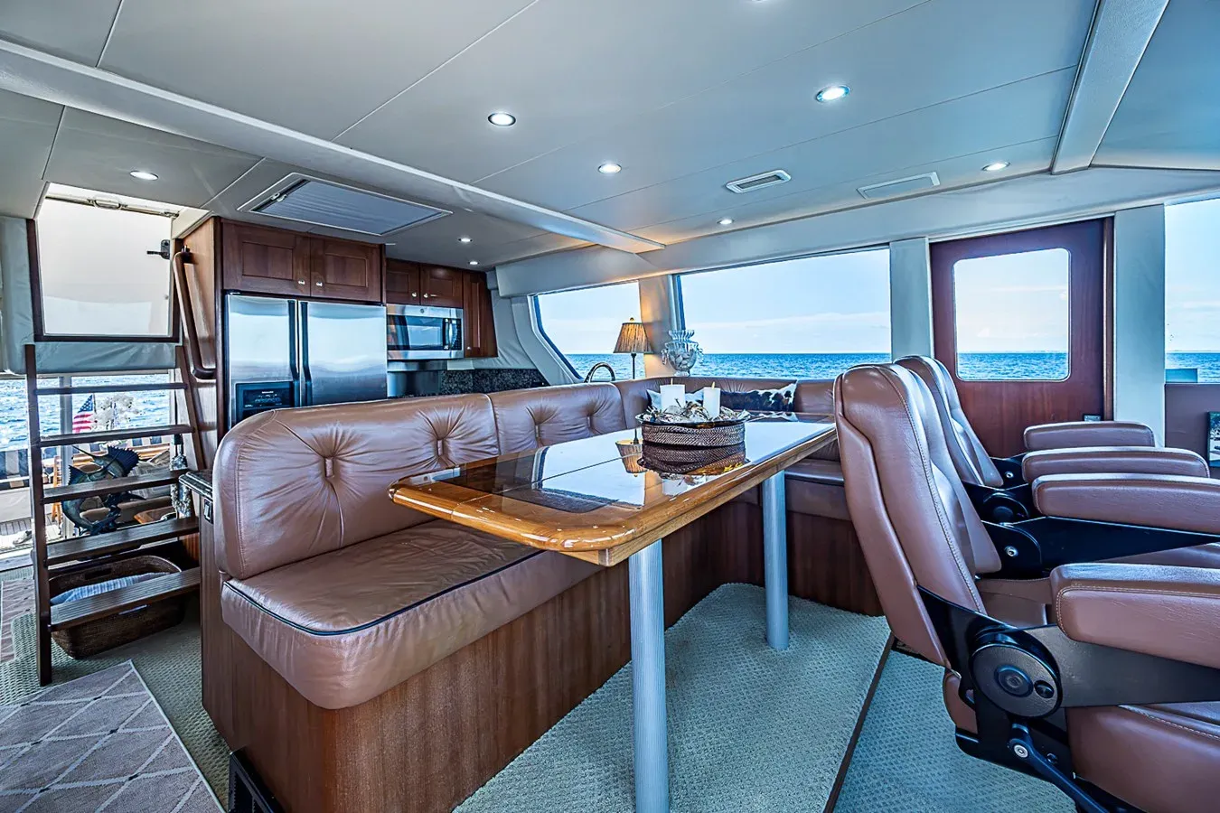 Buy a yacht Southerner 65