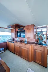 Buy a yacht Southerner 65