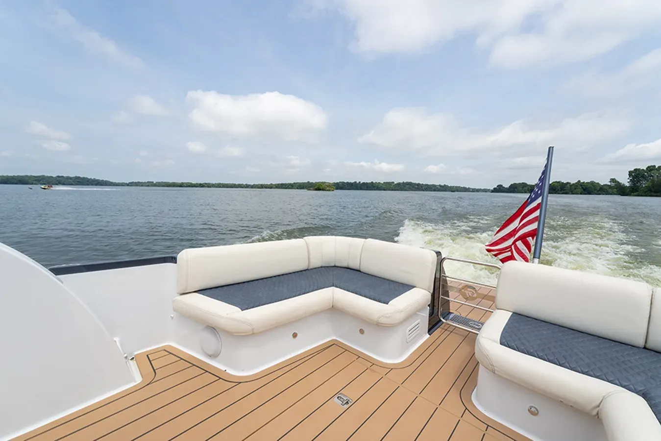 TCB - PALM BEACH yacht sale