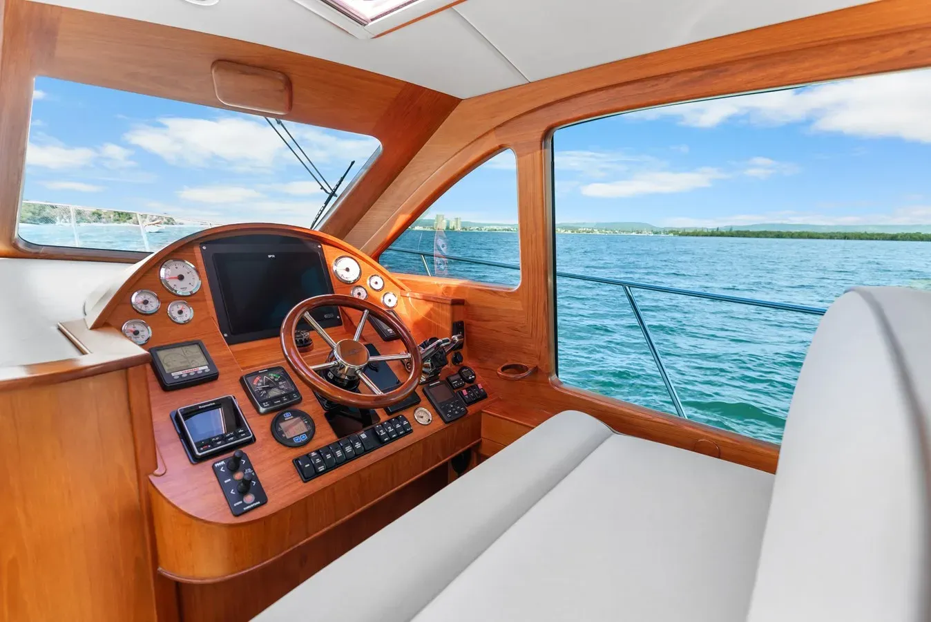 Louise 55 yacht sale