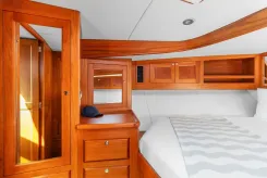Buy a yacht Louise 55