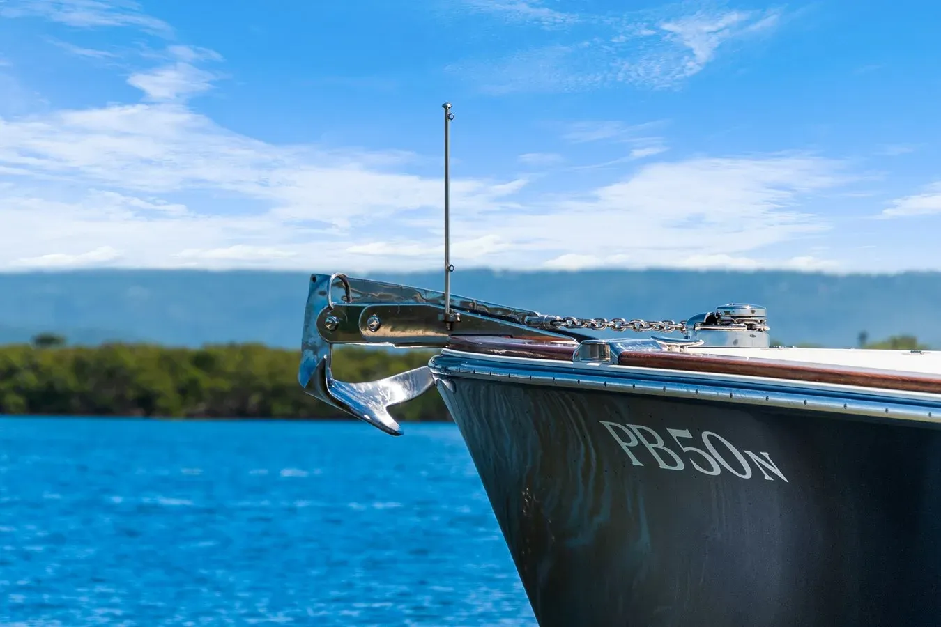 Malou 2009 yacht sale