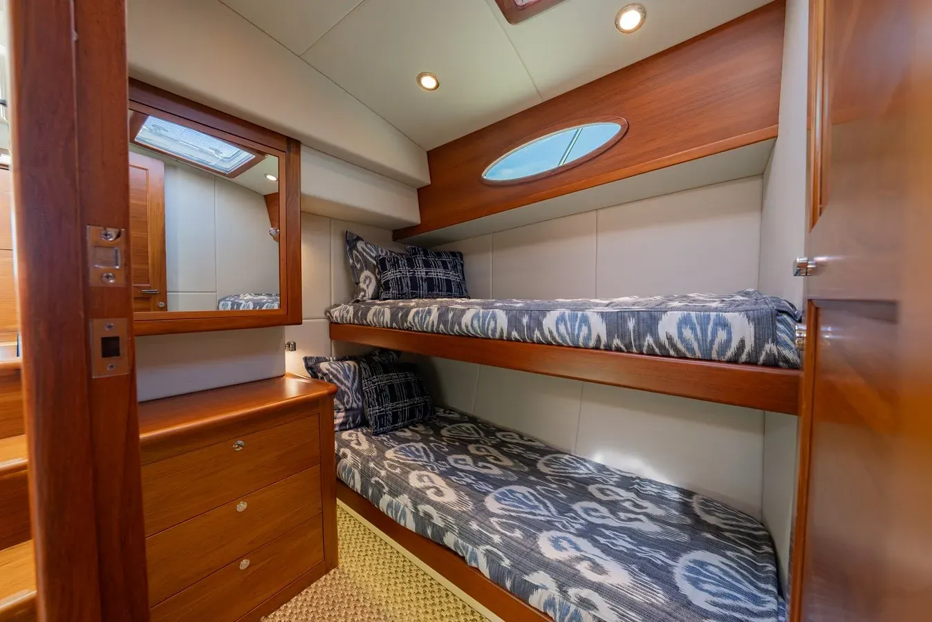 best yacht sales deals INDEPENDENCE 55