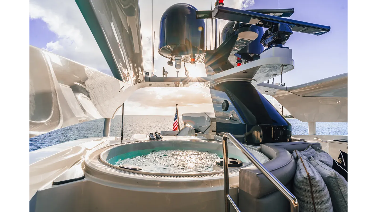 Buy a TEMPTATION 2005 at Shestakov Yacht Sales