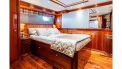 Buy a TEMPTATION - PALMER JOHNSON at Shestakov Yacht Sales
