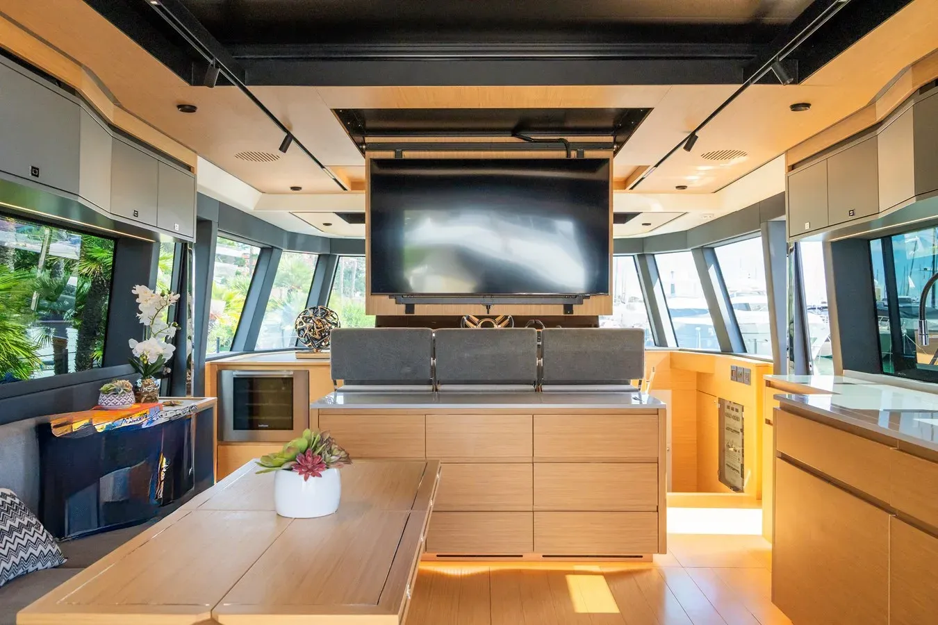 SIMON yacht sale