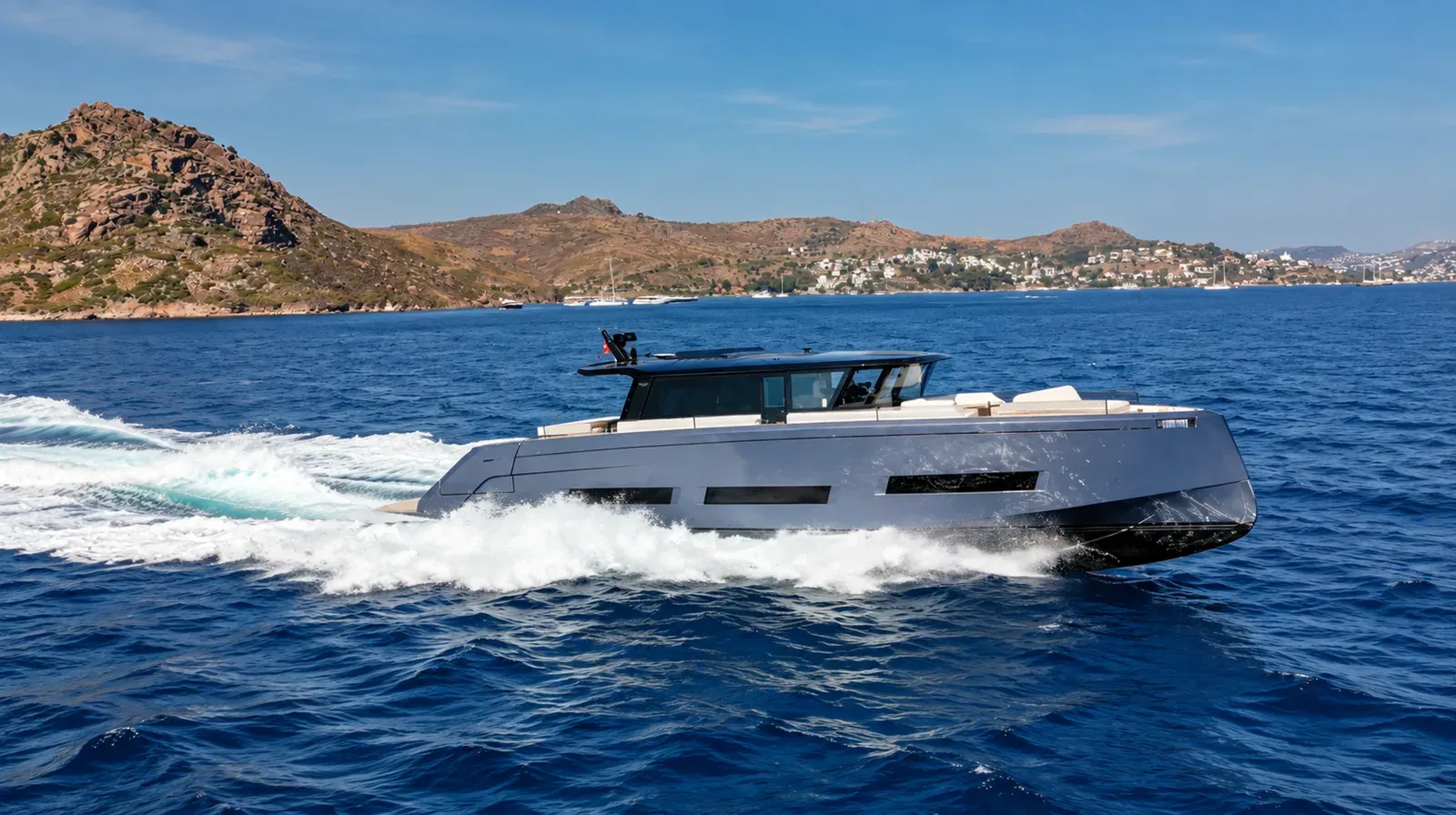 best yacht sales deals LUCKY LUKA - PARDO YACHTS