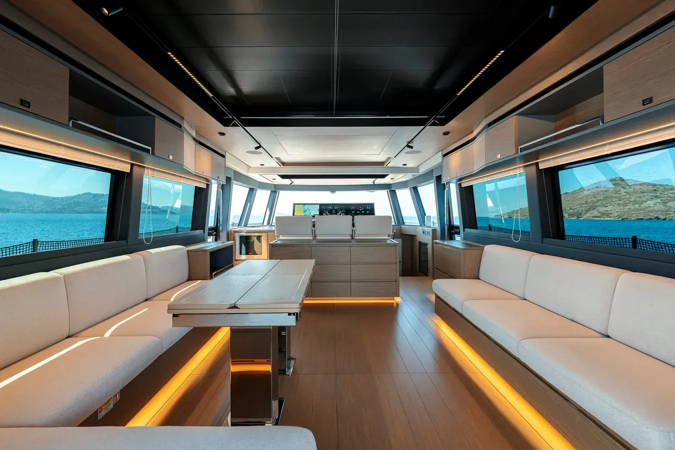 LUCKY LUKA - PARDO YACHTS price