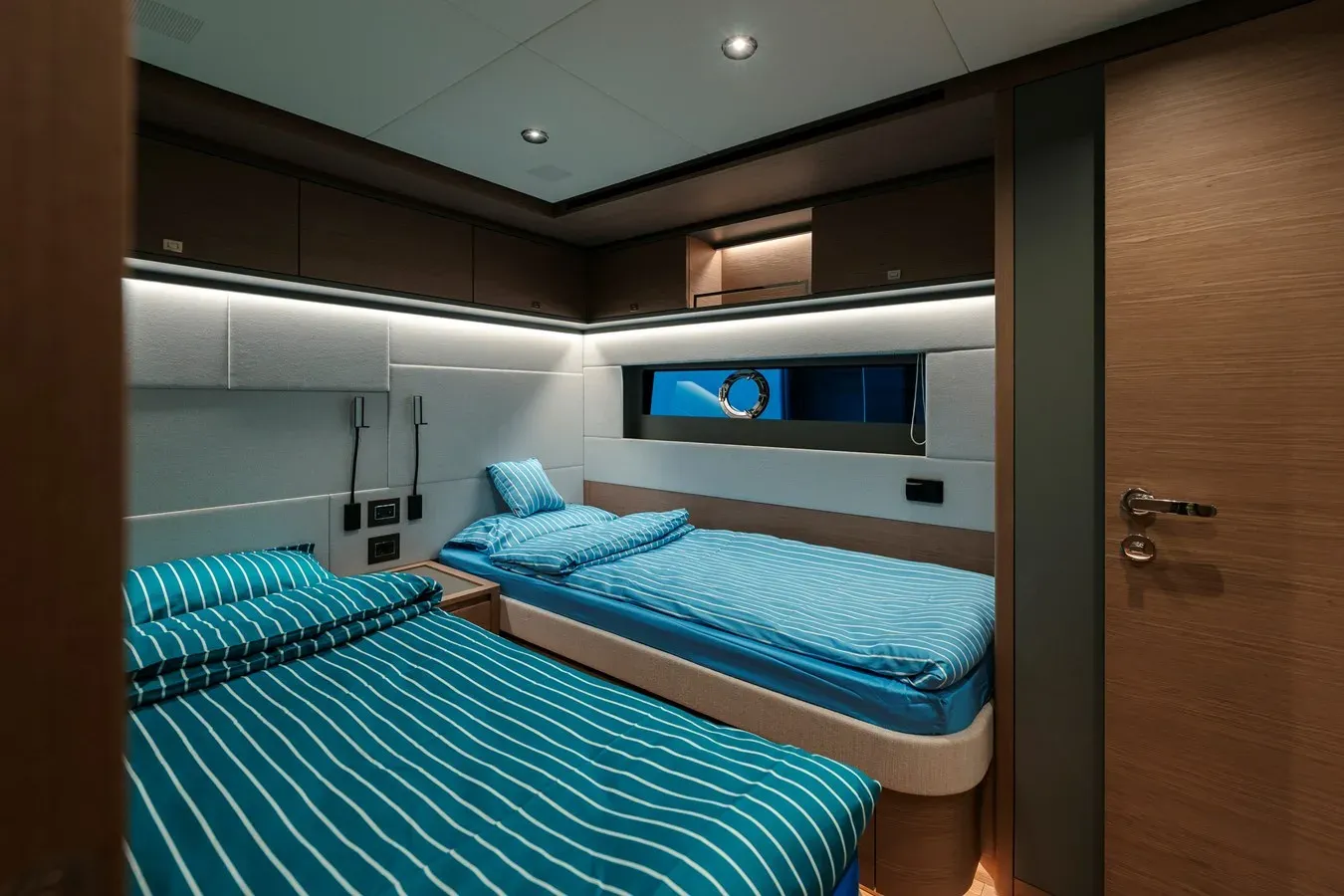 the best price on LUCKY LUKA - PARDO YACHTS